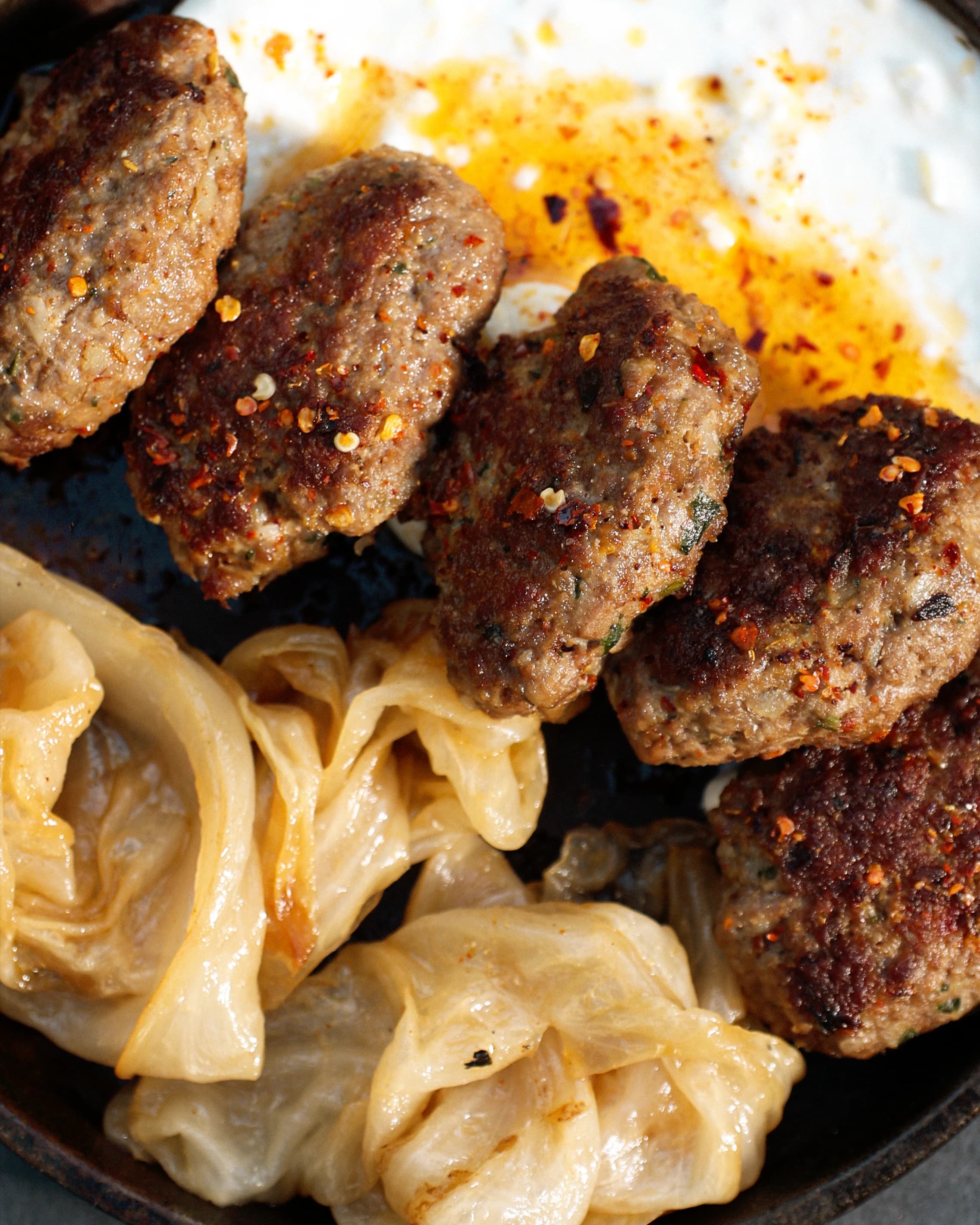 Köfte with dumplings